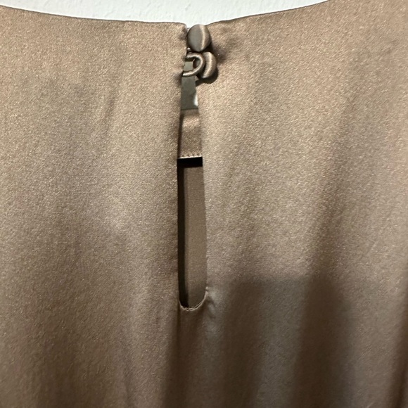 Banana Republic Chocolate Brown 100% Silk Dress Flutter Sleeves Size 12 NWT - Picture 9 of 11